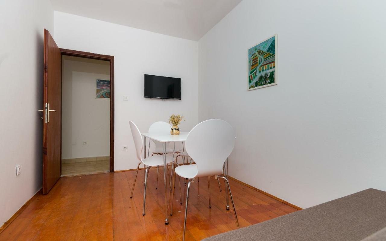 Apartments Azzurro Blace Eksteriør bilde